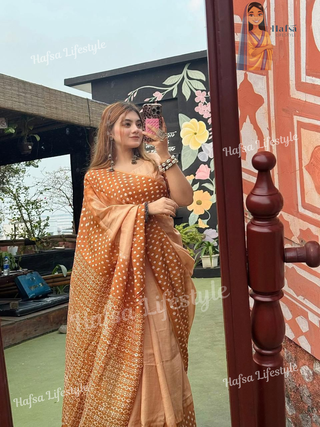 Glossy Silk Saree (DP-107)