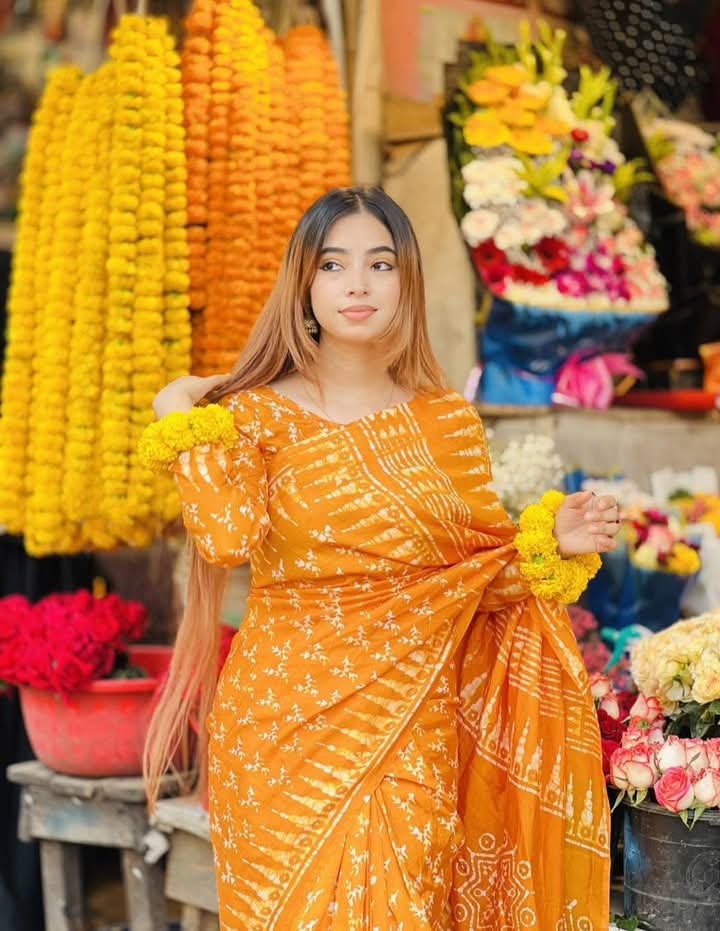 Silk Batik Saree (SB-1001)